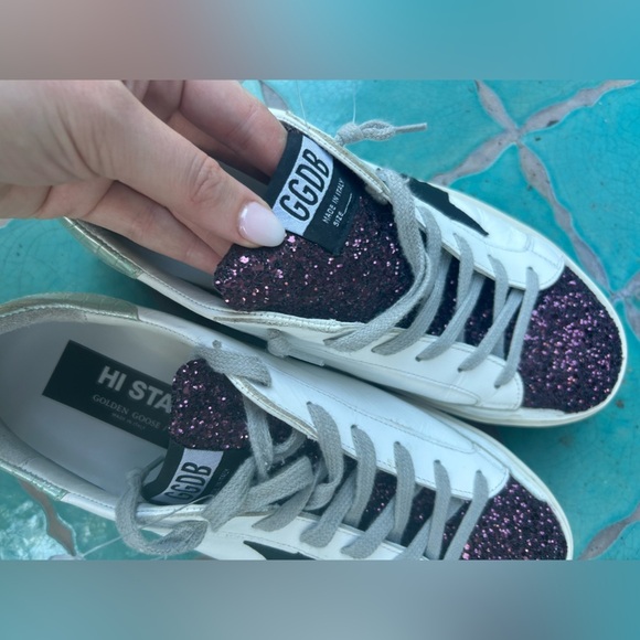 Golden Goose White Hi-Star sneakers with glittery insert and black star - Picture 15 of 16